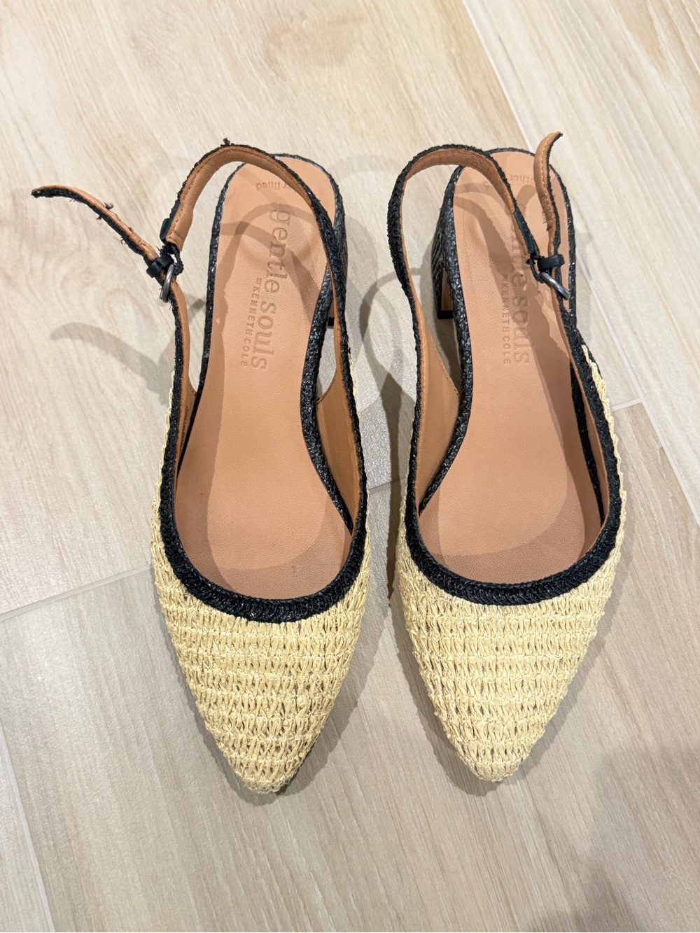 Kenneth Cole gentle Souls Women's Raffia Slingback Flats with Black Trim